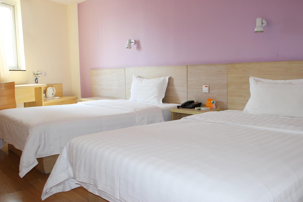 7Days Inn Deyang Zhongjiang Kuishan Park Exterior foto